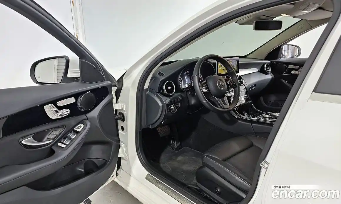 Mercedes-Benz C-Class 2019 2.0 гидро в Москве № 494651, фото 11