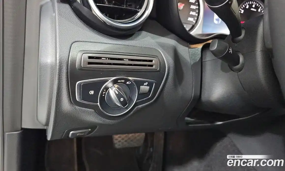 Mercedes-Benz C-Class 2019 2.0 гидро в Москве № 494651, фото 16