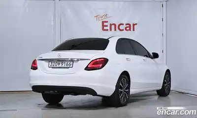 Mercedes-Benz C-Class 2019 2.0 гидро в Москве № 494651, миниатюра 2