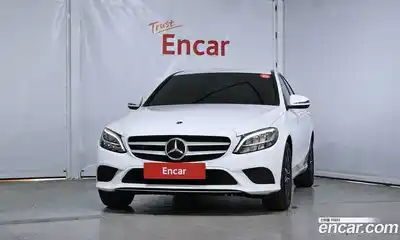 Mercedes-Benz C-Class 2019 2.0 гидро в Москве № 494651, миниатюра 3