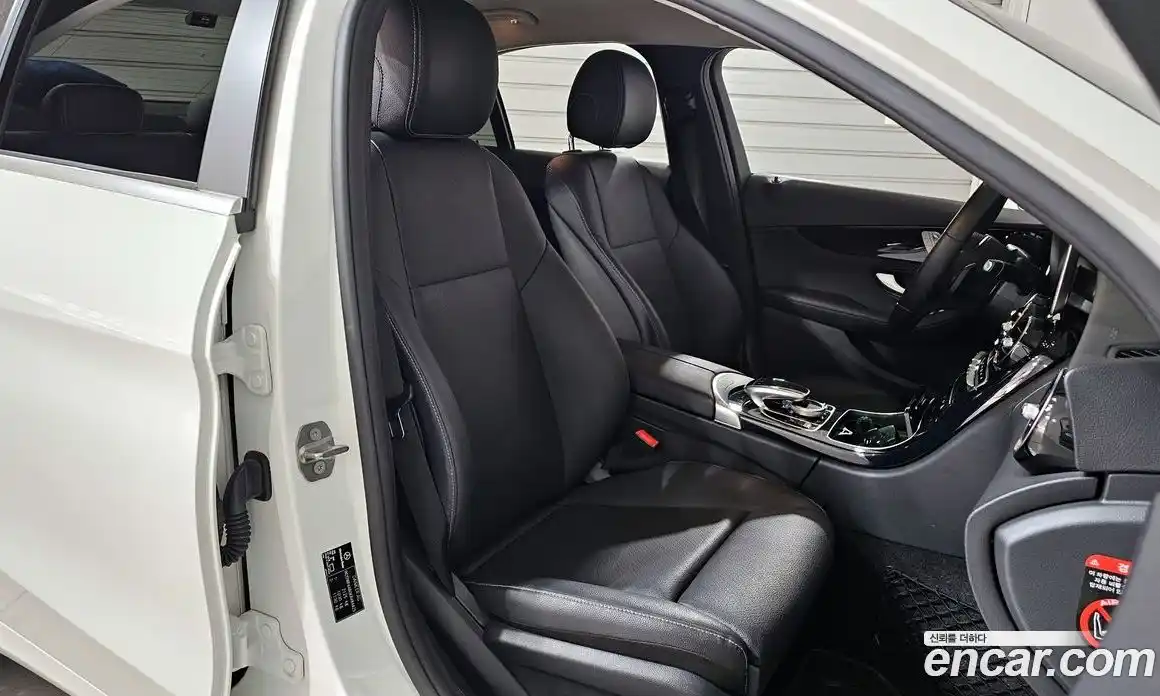 Mercedes-Benz C-Class 2019 2.0 гидро в Москве № 494651, фото 10