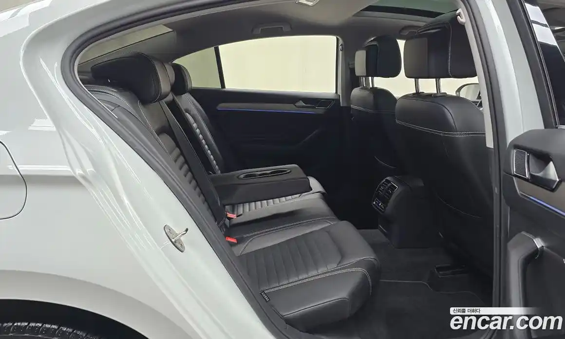 Volkswagen Passat 2022 2.0 гидро в Москве № 499820, фото 12