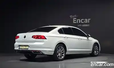 Volkswagen Passat 2022 2.0 гидро в Москве № 499820, миниатюра 2