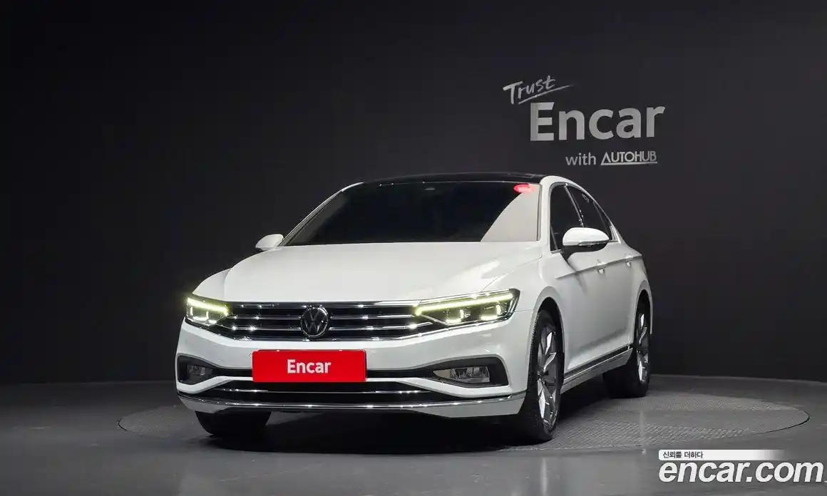 Volkswagen Passat 2022 2.0 гидро в Москве № 499820, фото 3