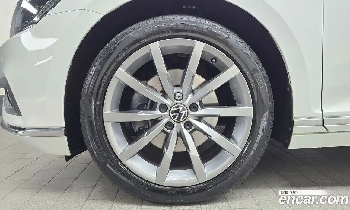 Volkswagen Passat 2022 2.0 гидро в Москве № 499820, фото 5