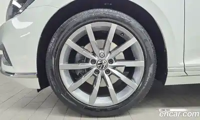 Volkswagen Passat 2022 2.0 гидро в Москве № 499820, миниатюра 5