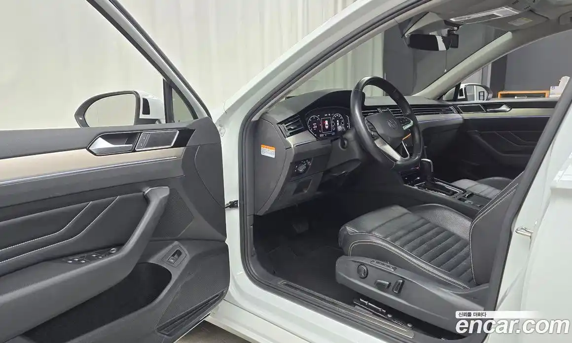 Volkswagen Passat 2022 2.0 гидро в Москве № 499820, фото 10