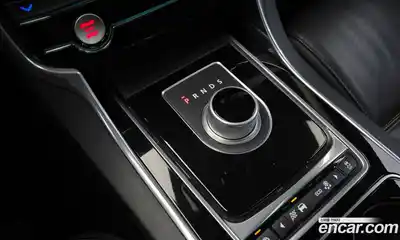 Jaguar XE 2015 2.0 гидро в Москве № 500195, миниатюра 9