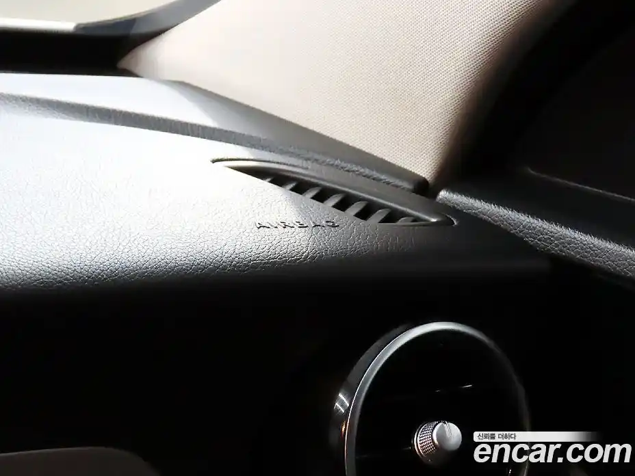 Mercedes-Benz C-Class 2019 2.0 гидро в Москве № 542719, фото 15