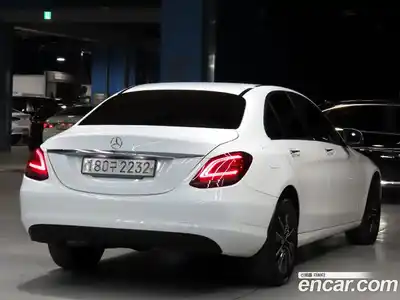 Mercedes-Benz C-Class 2019 2.0 гидро в Москве № 542719, миниатюра 4