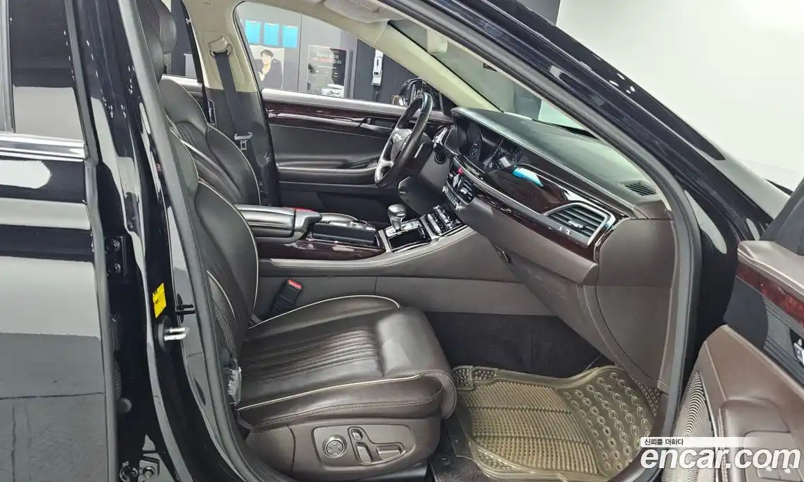 Genesis EQ900 2016 5.0 Автомат в Москве № 57961, фото 11