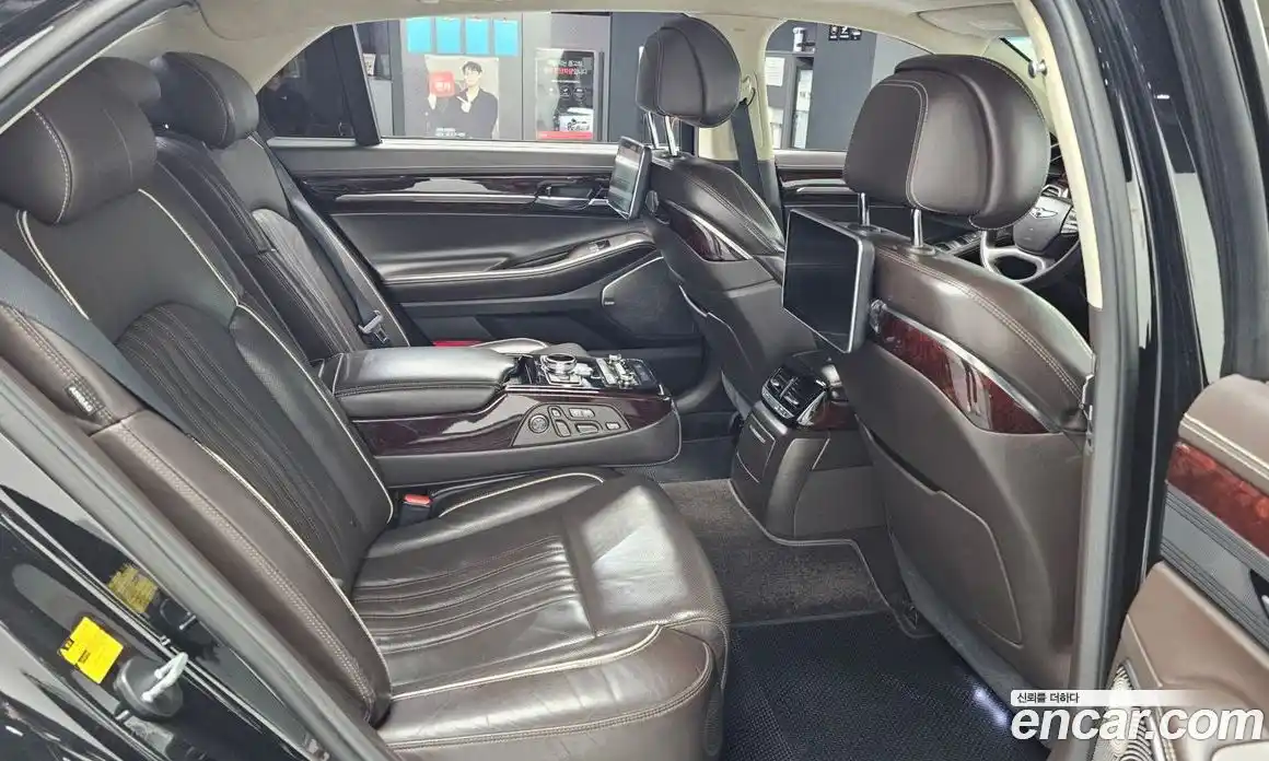 Genesis EQ900 2016 5.0 Автомат в Москве № 57961, фото 12