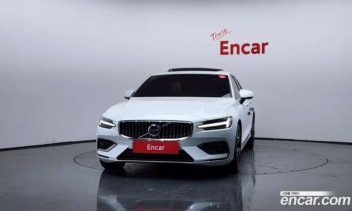 Volvo S60 2021 2.0 гидро в Москве № 593714, фото 3