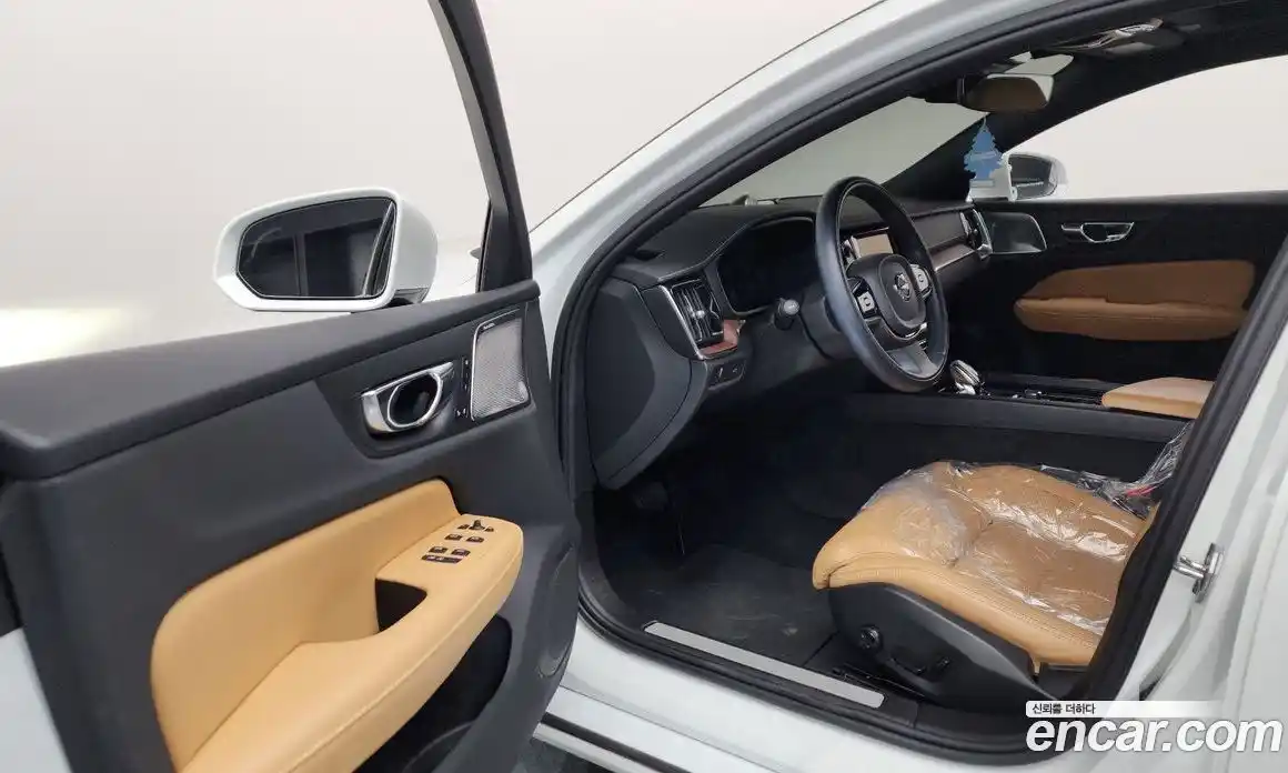 Volvo S60 2021 2.0 гидро в Москве № 593714, фото 10