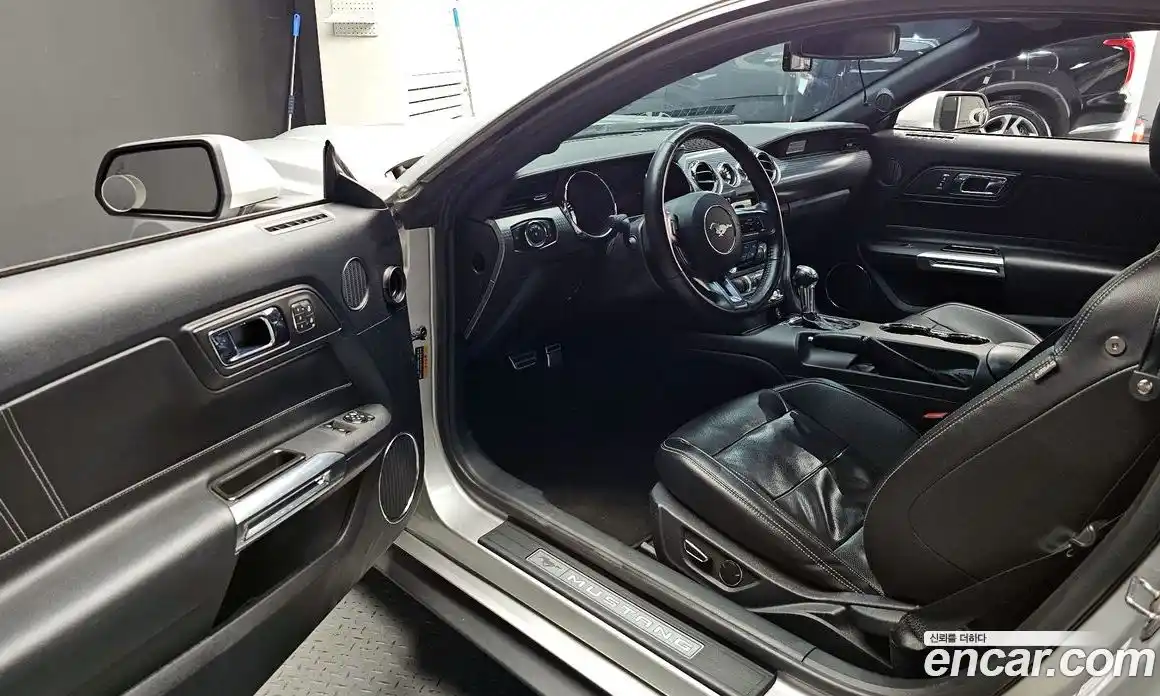 Ford Mustang 2015 2.3 гидро в Москве № 610212, фото 10
