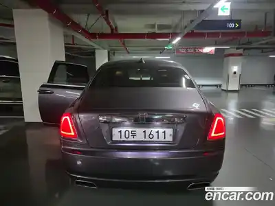 Rolls-Royce Ghost 2018 6.6 гидро в Москве № 611874, миниатюра 3