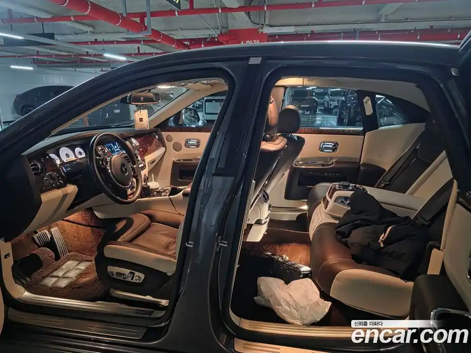 Rolls-Royce Ghost 2018 6.6 гидро в Москве № 611874, фото 5
