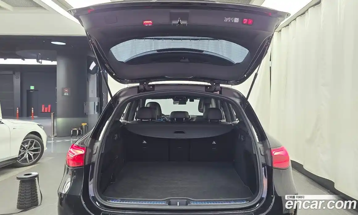 Mercedes-Benz GLC-Class 2023 2.0 гидро в Москве № 623955, фото 19