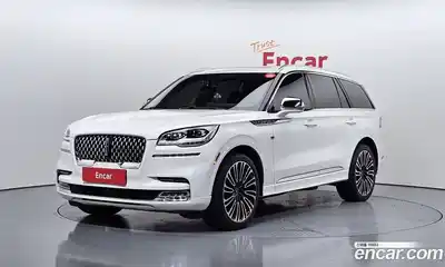 Lincoln Aviator, 2021