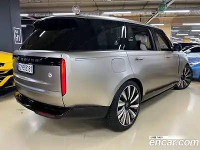 Land Rover Range-Rover 2023 4.4 гидро в Москве № 724591, миниатюра 5