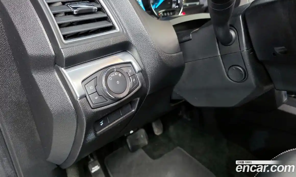 Ford Explorer 2018 2.3 гидро в Москве № 725421, фото 17