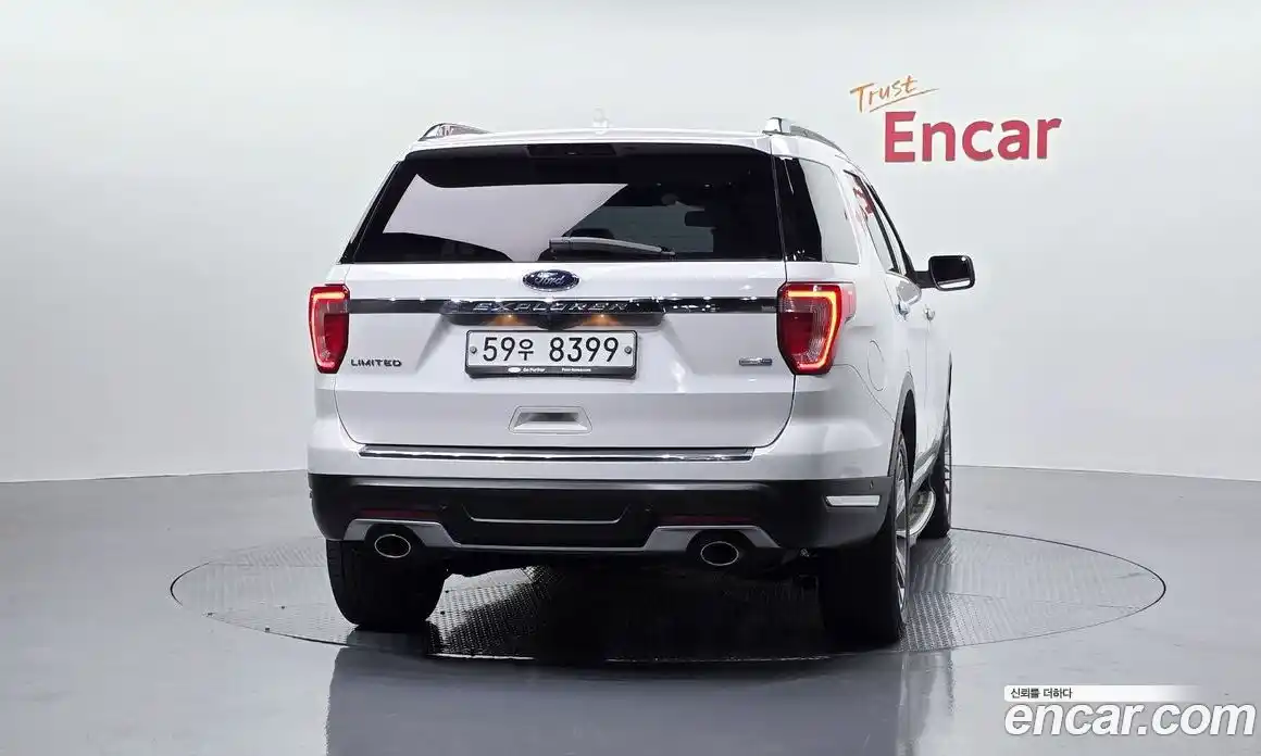 Ford Explorer 2018 2.3 гидро в Москве № 725421, фото 4