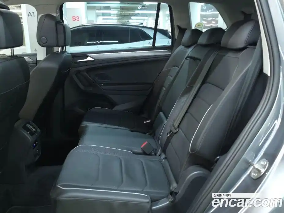 Volkswagen Tiguan 2023 2.0 гидро в Москве № 767233, фото 18
