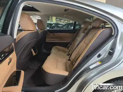 Lexus ES 2018 2.5 гидро в Москве № 802724, миниатюра 5