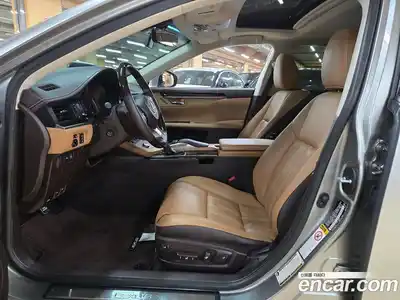 Lexus ES 2018 2.5 гидро в Москве № 802724, миниатюра 6