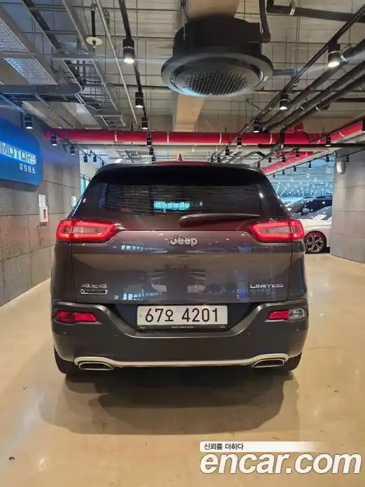 Jeep Cherokee 2018 2.2 гидро в Москве № 803103, фото 4