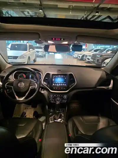 Jeep Cherokee 2018 2.2 гидро в Москве № 803103, миниатюра 10