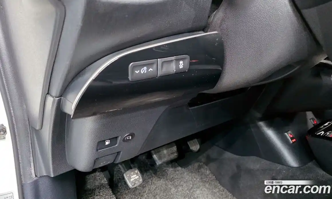 Toyota Prius 2018 1.8 гидро в Москве № 803205, фото 17