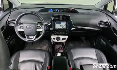 Toyota Prius 2018 1.8 гидро в Москве № 803205, миниатюра 7