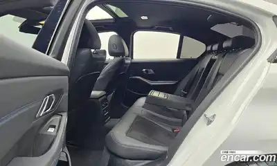 BMW 3-Series 2022 2.0 гидро, миниатюра 11