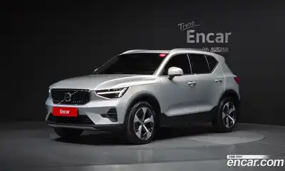 Volvo XC40, 2024