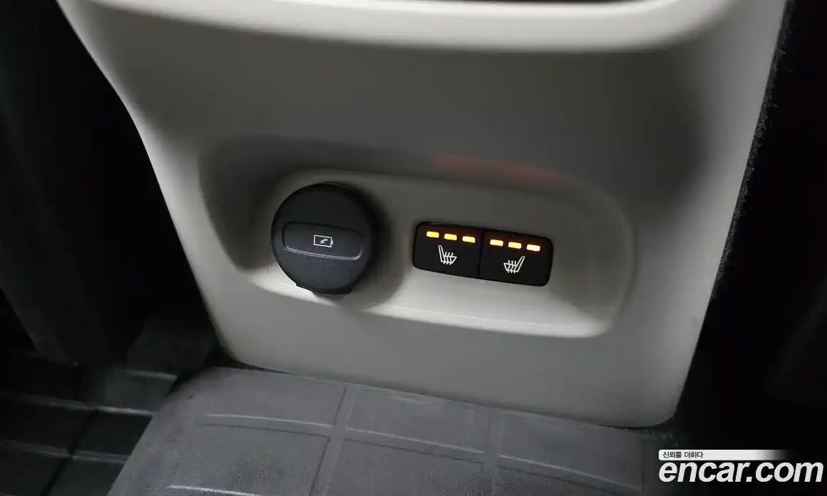 Volvo XC40 2024 2.0 гидро в Москве № 823902, фото 19