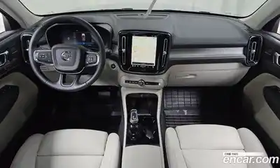 Volvo XC40 2024 2.0 гидро в Москве № 823902, миниатюра 7