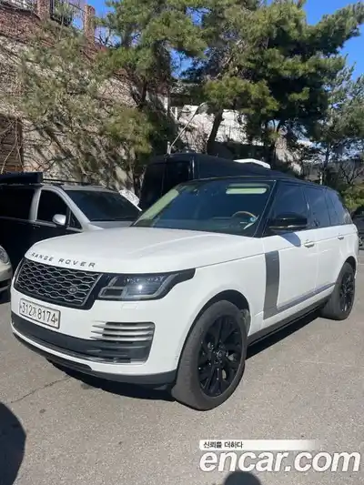 Land Rover Range-Rover 2020 4.4 гидро в Москве № 825180, миниатюра 5
