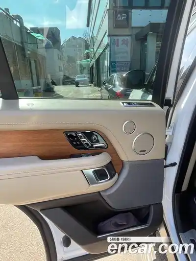 Land Rover Range-Rover 2020 4.4 гидро в Москве № 825180, миниатюра 10