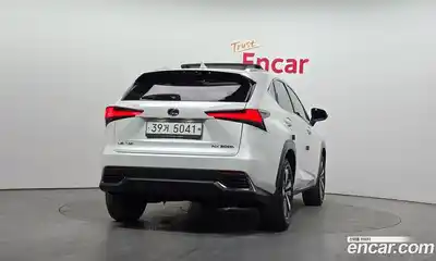 Lexus NX 2018 2.5 гидро в Москве № 825920, миниатюра 4