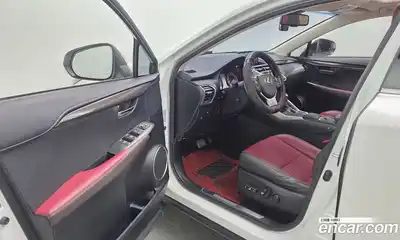 Lexus NX 2018 2.5 гидро в Москве № 825920, миниатюра 10