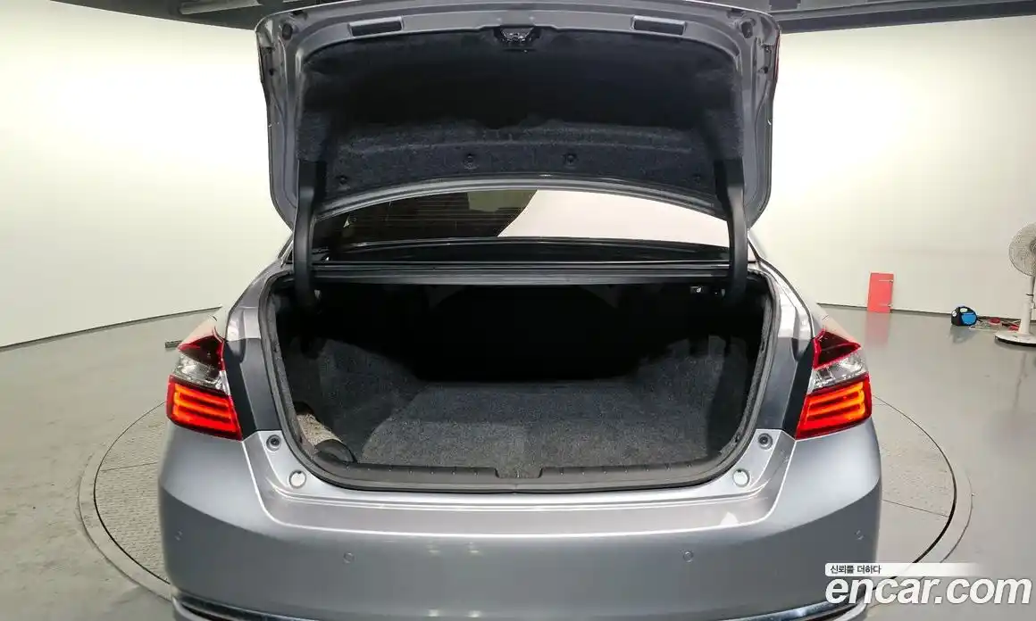 Honda Accord 2017 2.4 гидро в Москве № 826739, фото 20