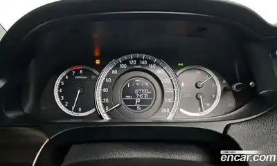 Honda Accord 2017 2.4 гидро в Москве № 826739, миниатюра 8