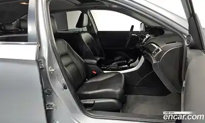 Honda Accord 2017 2.4 гидро в Москве № 826739, миниатюра 10