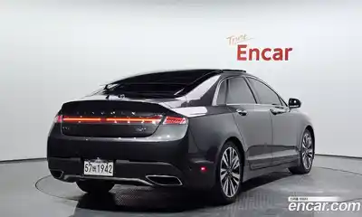Lincoln MKZ, 2018