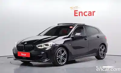 BMW 1-Series, 2021