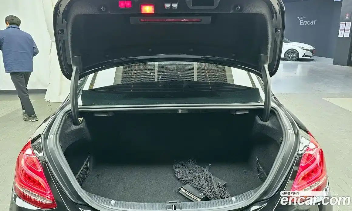 Mercedes-Benz C-Class 2017 3.0 гидро в Москве № 859515, фото 20