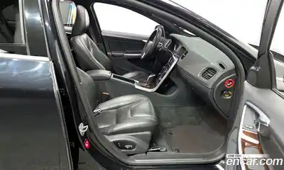 Volvo S60 2014 2.0 гидро в Москве № 894372, миниатюра 11