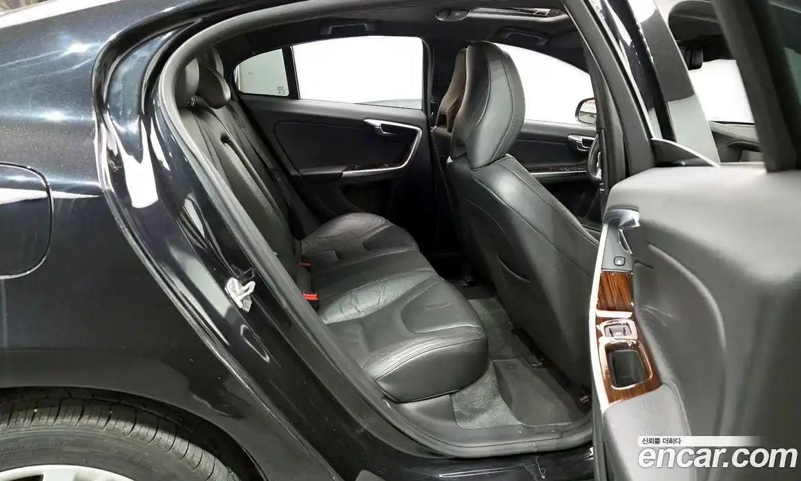 Volvo S60 2014 2.0 гидро в Москве № 894372, фото 12