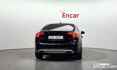 Volvo S60 2014 2.0 гидро в Москве № 894372, миниатюра 4